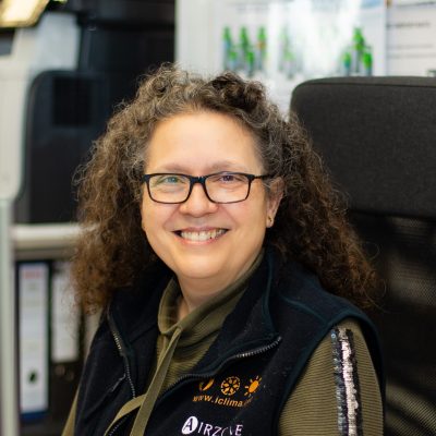 Angélica Administración y facturación de Iclima